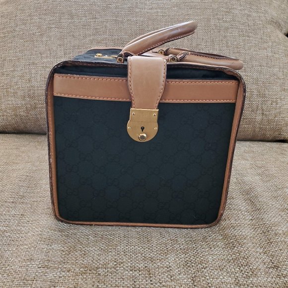 Black Vintage Gucci Train Case Toiletry Makeup Bag - Picture 14 of 16